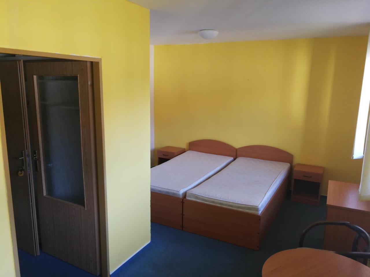 Hotel U Andela Michaela Javorna Екстер'єр фото